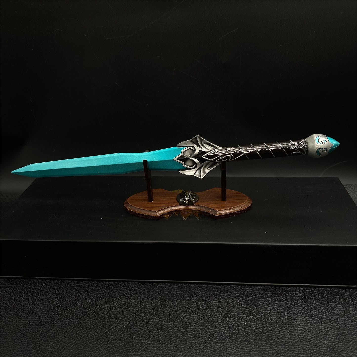 Oblivion Chillrend Sword 1/2 Scale Metal Replica