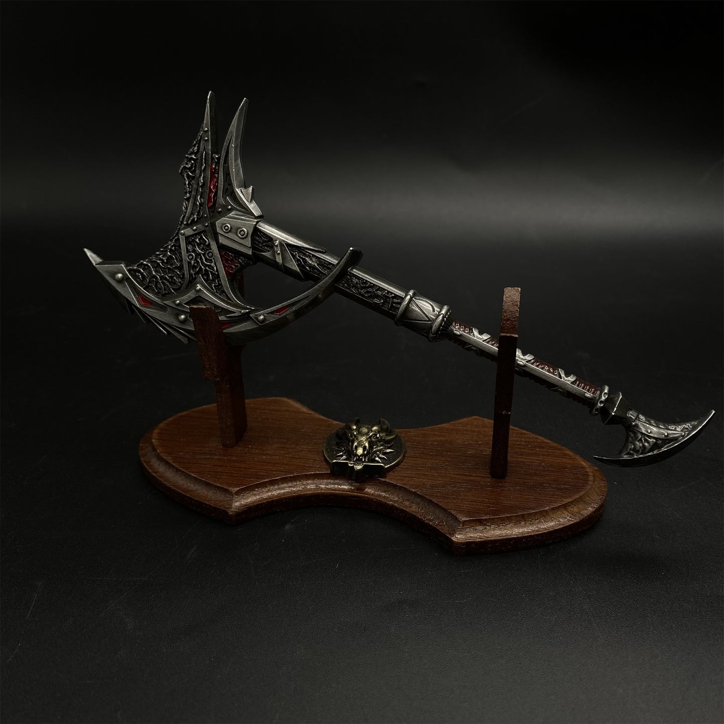 Mini Skyrim Daedric Battle Axe Metal Replica