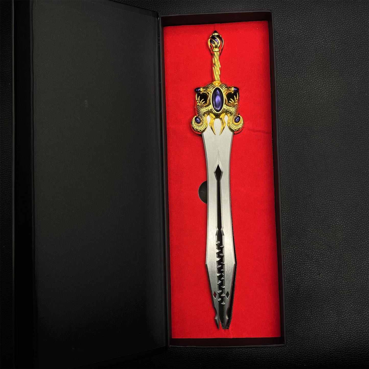 1/3 Scale Dawnfang/Duskfang Sword Metal Replica With Gift Box