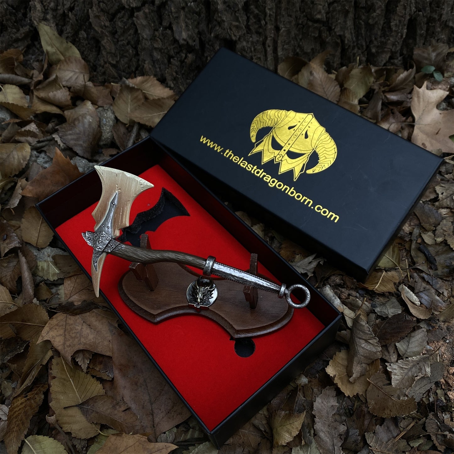 Dragonbone War Axe Dagger Sword Mace Metal Miniature 4 In 1 Gift Box