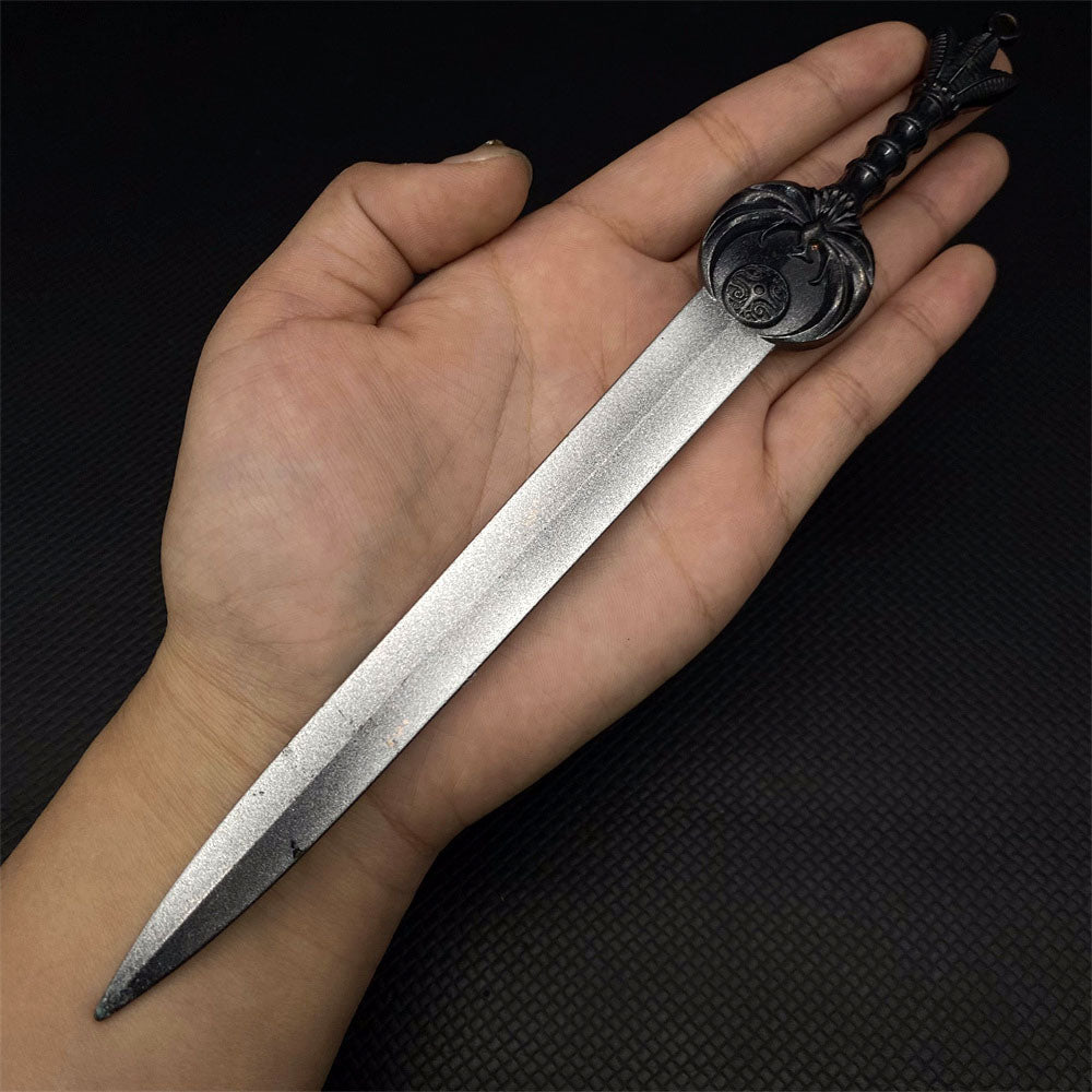 Metal Dragonborn Weapon Collection Mini Sword Dagger Bow 10 In 1 Pack
