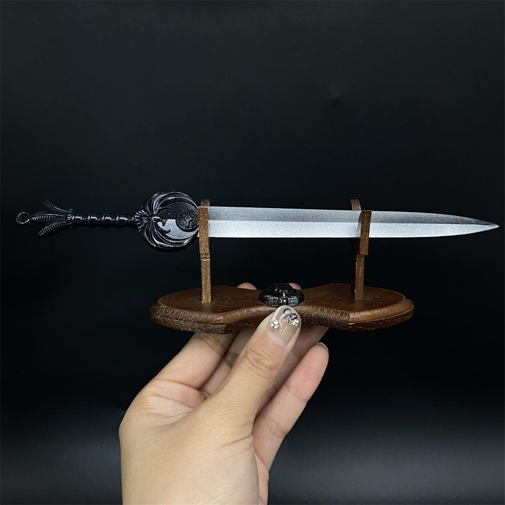 Metal Dragonborn Weapon Collection Mini Sword Dagger Bow 10 In 1 Pack