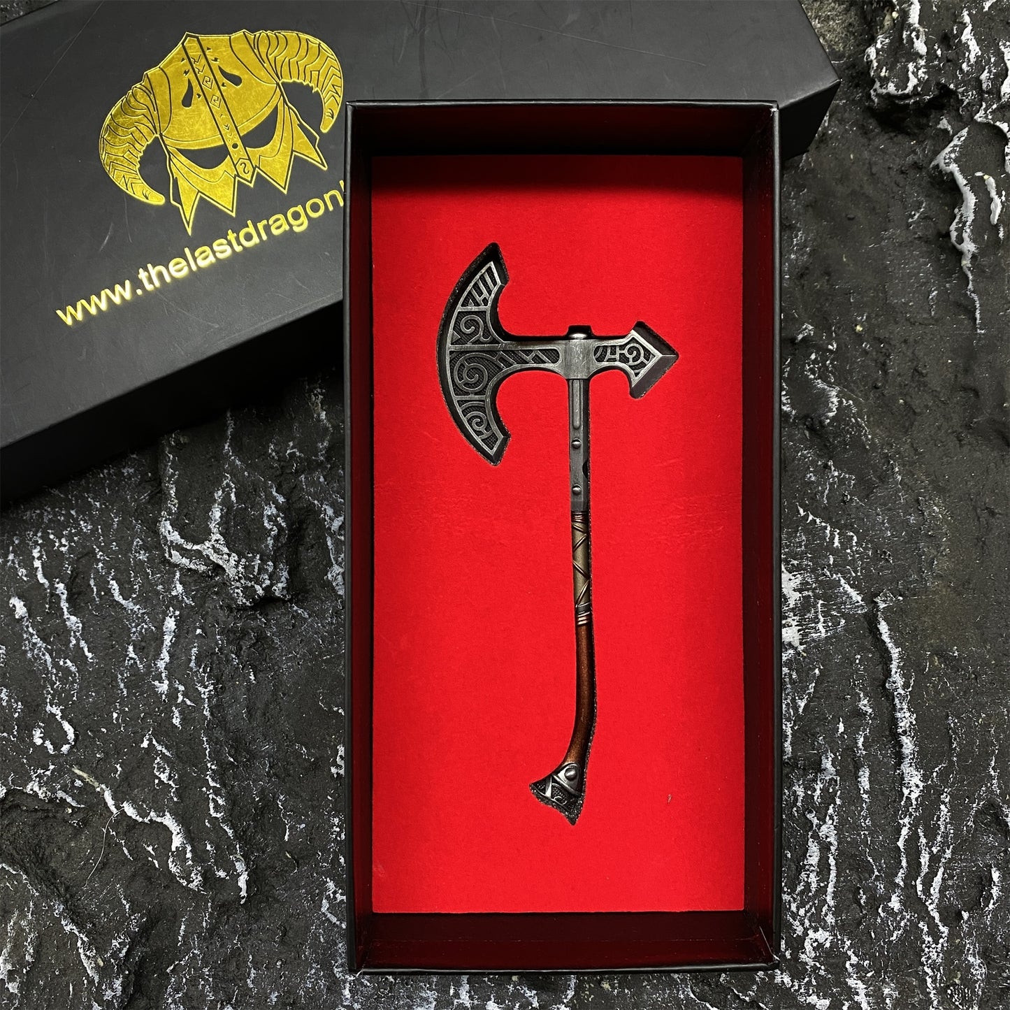 Metal Skyrim Steel Sword Skyforged Axe Steel Mace Steel Dagger 1: 6 Scale