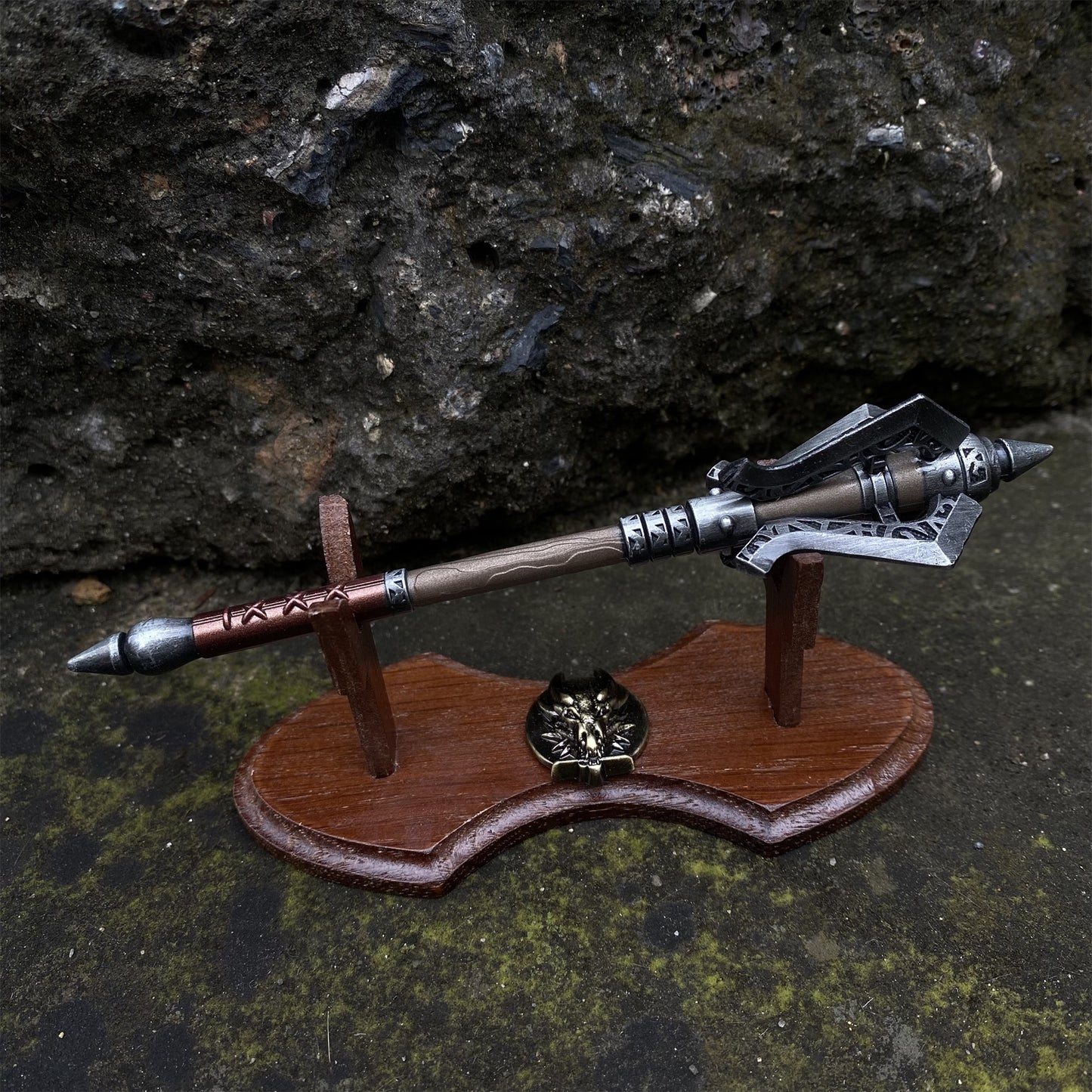 Metal Skyrim Steel Sword Skyforged Axe Steel Mace Steel Dagger 1: 6 Scale