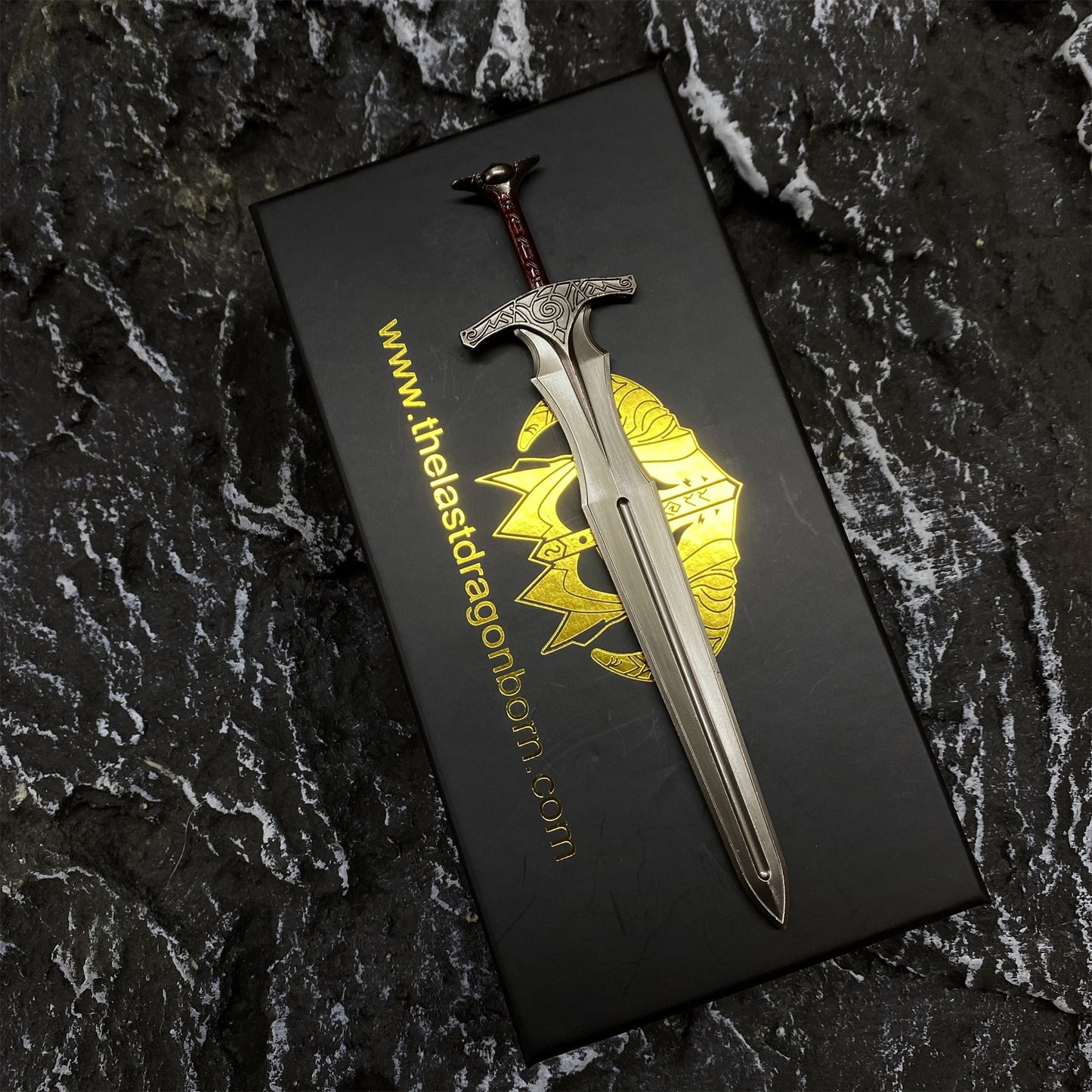 Metal Skyrim Steel Sword Skyforged Axe Steel Mace Steel Dagger 1: 6 Scale