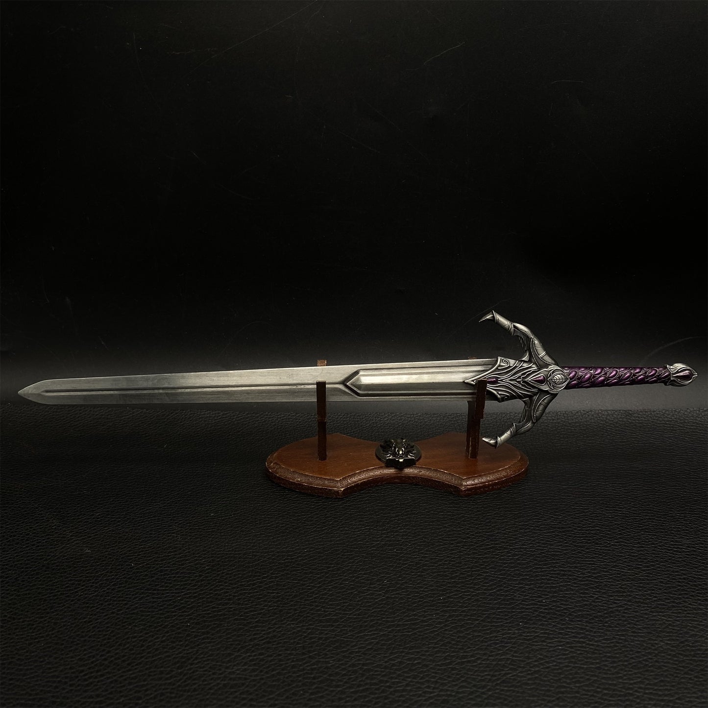 Umbra Sword Oblivion 1/3 Metal Replica