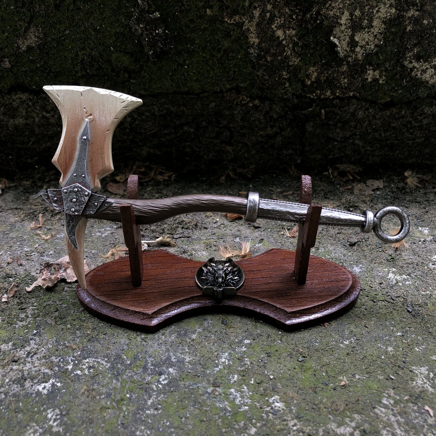 Dragonbone War Axe Metal Miniature Gift Box