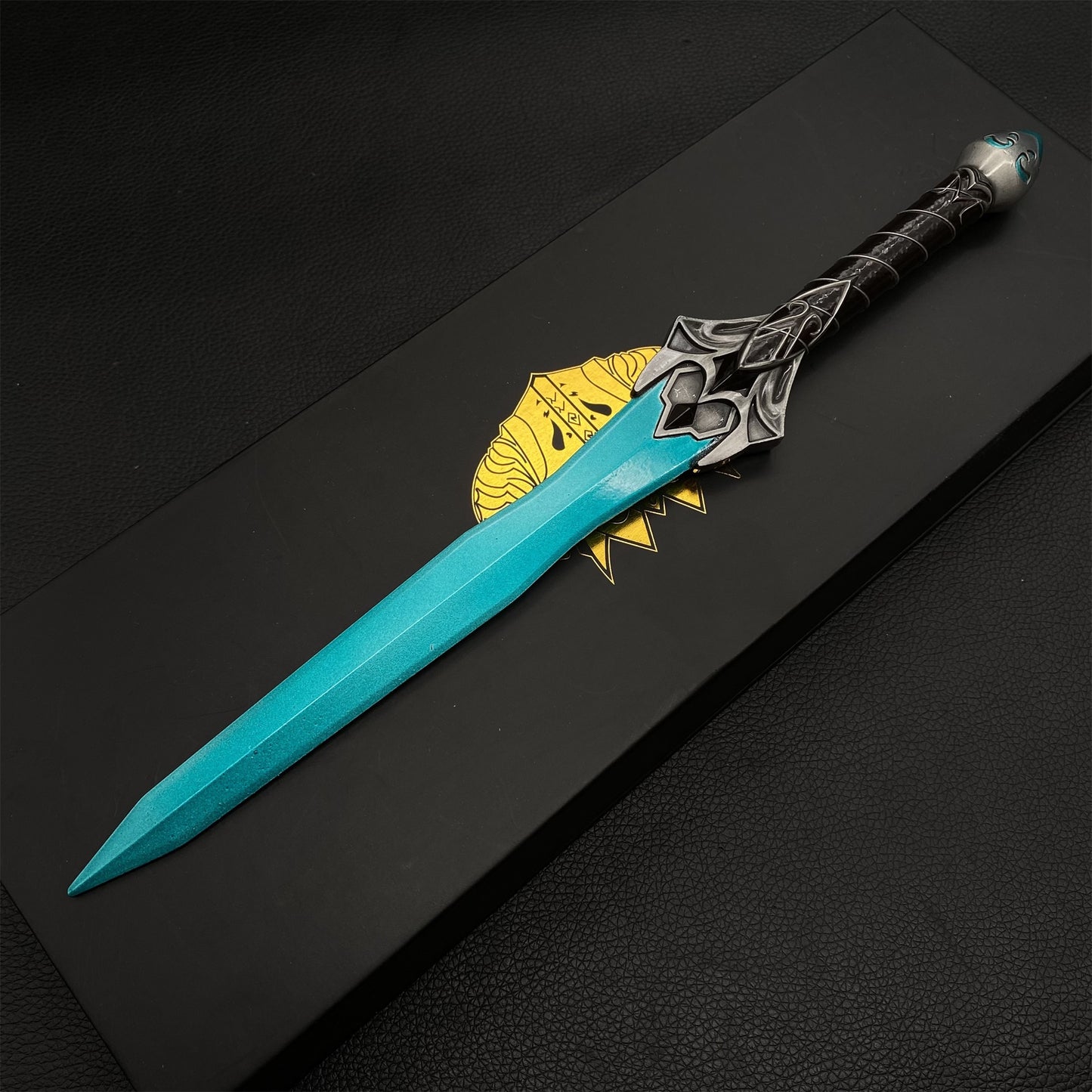Oblivion Chillrend Sword 1/2 Scale Metal Replica