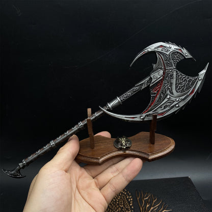 1:6 Scale Daedric Giant Axe Metal Miniature