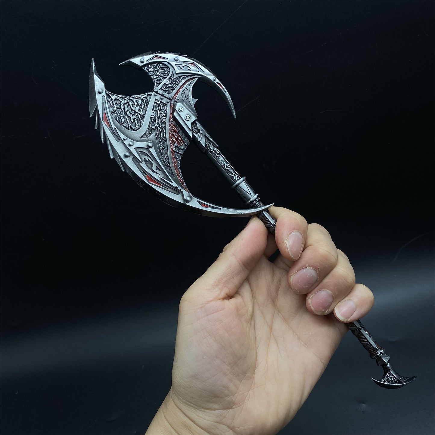 1:6 Scale Daedric Giant Axe Metal Miniature