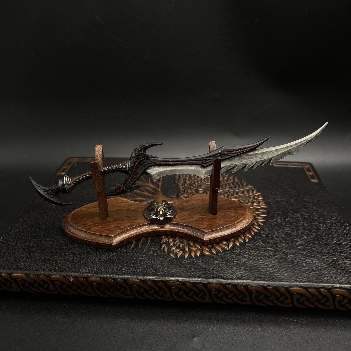 1/6 Scale Skyrim Daedric Sword Metal Miniature