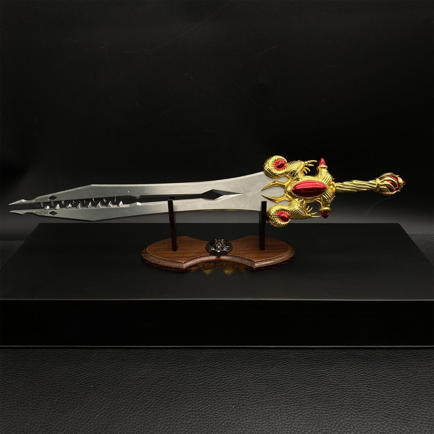 1/3 Scale Dawnfang/Duskfang Sword Metal Replica With Gift Box