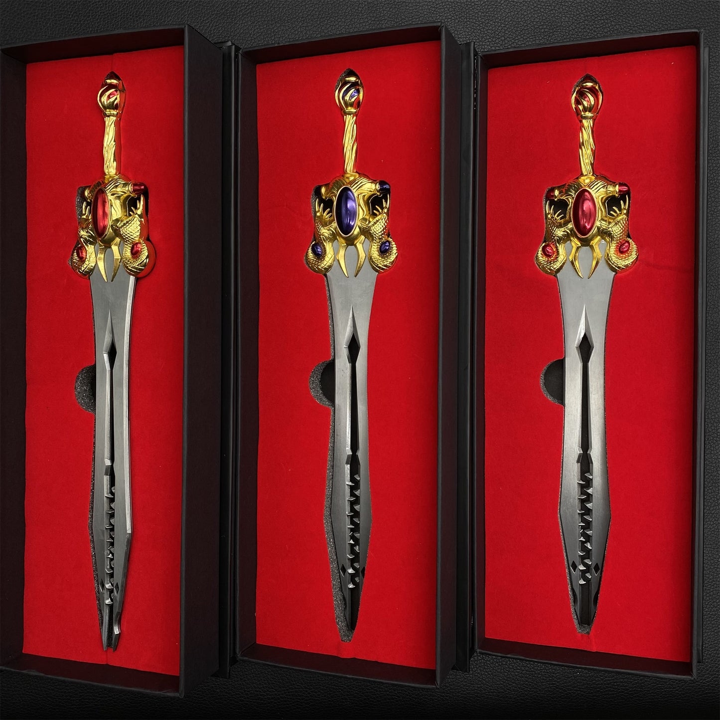 1/3 Scale Dawnfang/Duskfang Sword Metal Replica With Gift Box