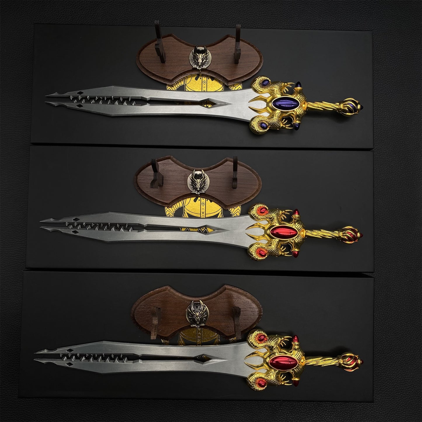 1/3 Scale Dawnfang/Duskfang Sword Metal Replica With Gift Box
