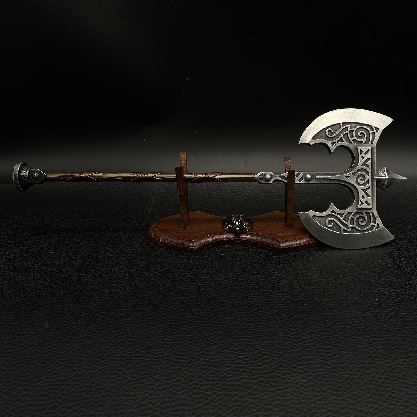 Metal Skyrim 1:6 Steel Giant Axe Miniature