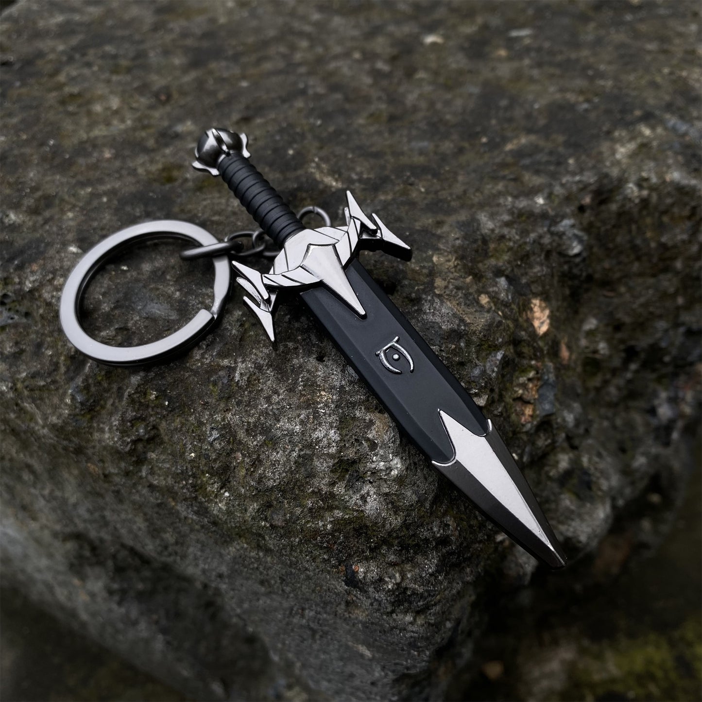 Mini Mehrunes Dagon Razor Inspired EDC Knife Keychain