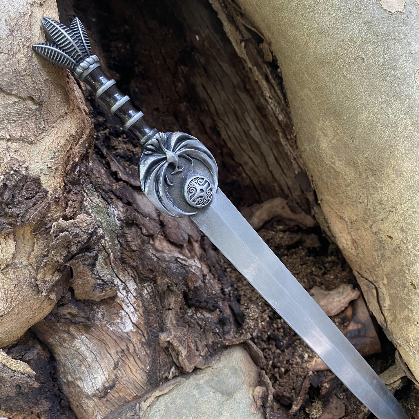 Nightingale Blade 1/3 Metal Replica