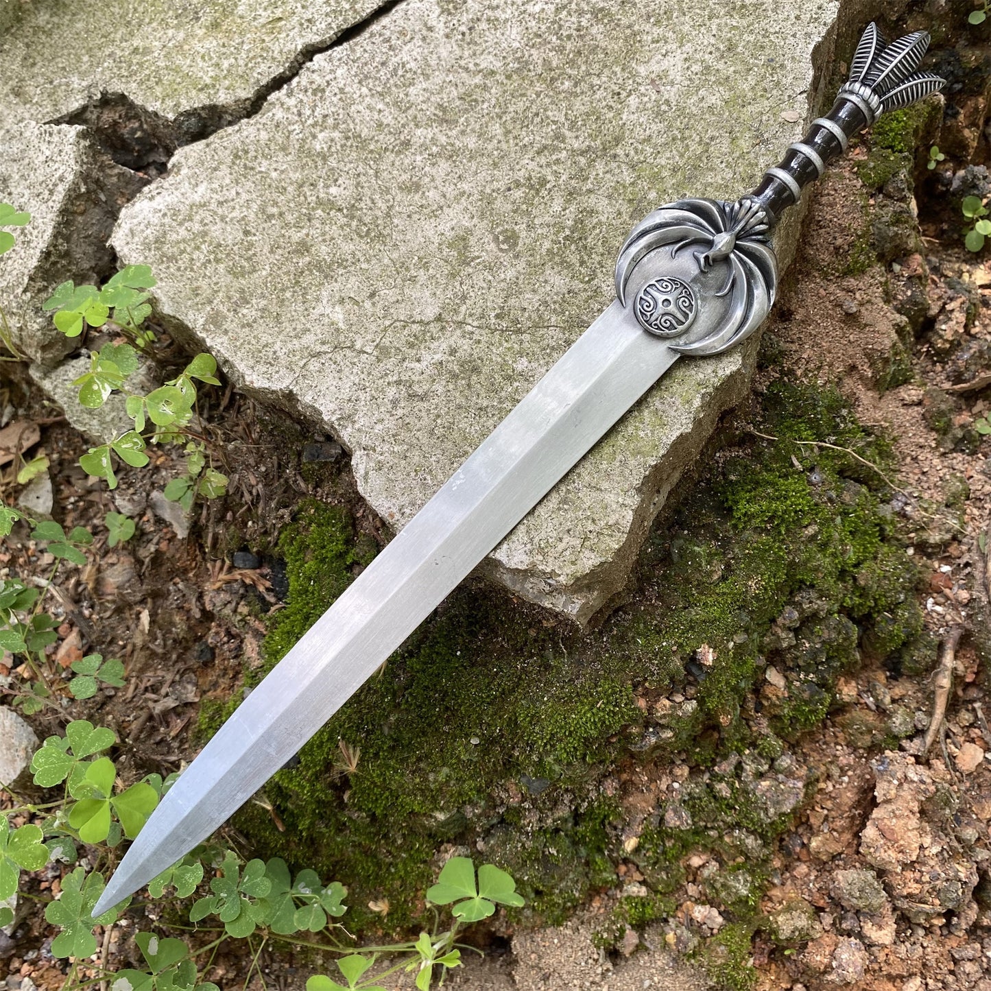 Nightingale Blade 1/3 Metal Replica
