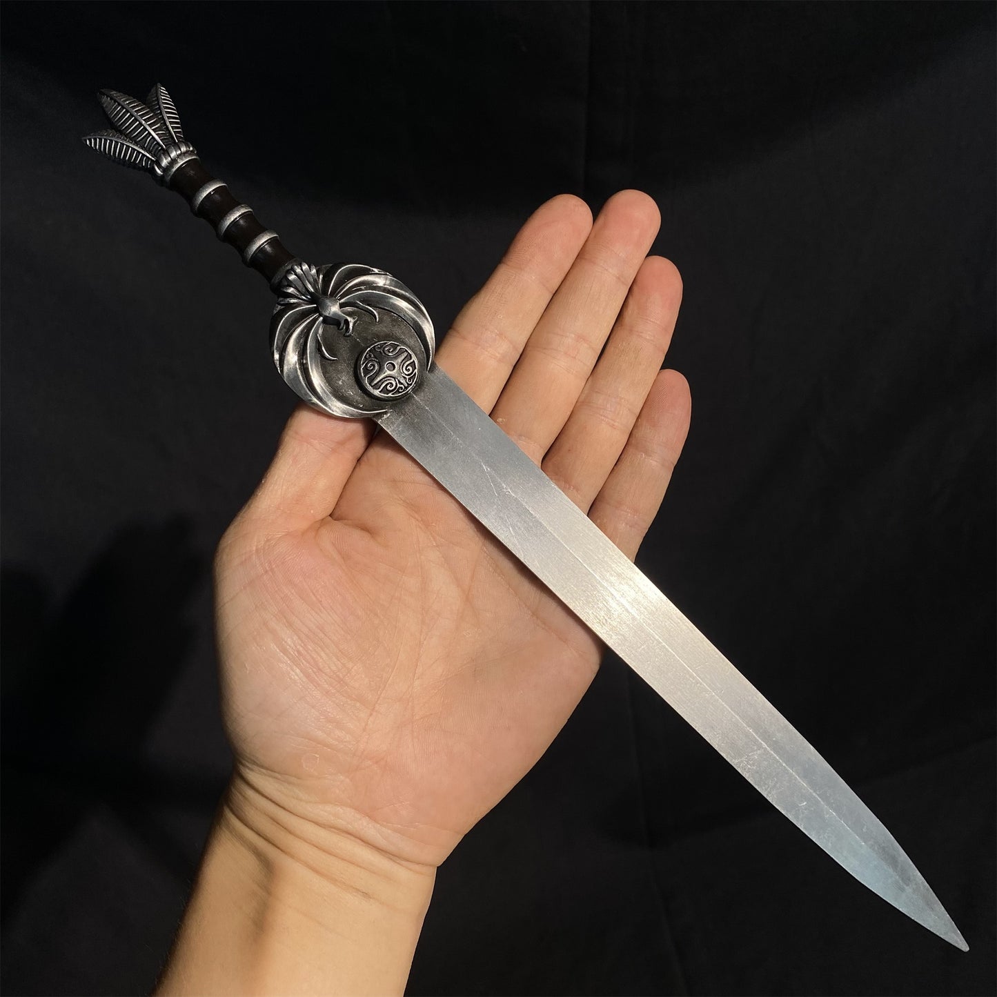 Nightingale Blade 1/3 Metal Replica