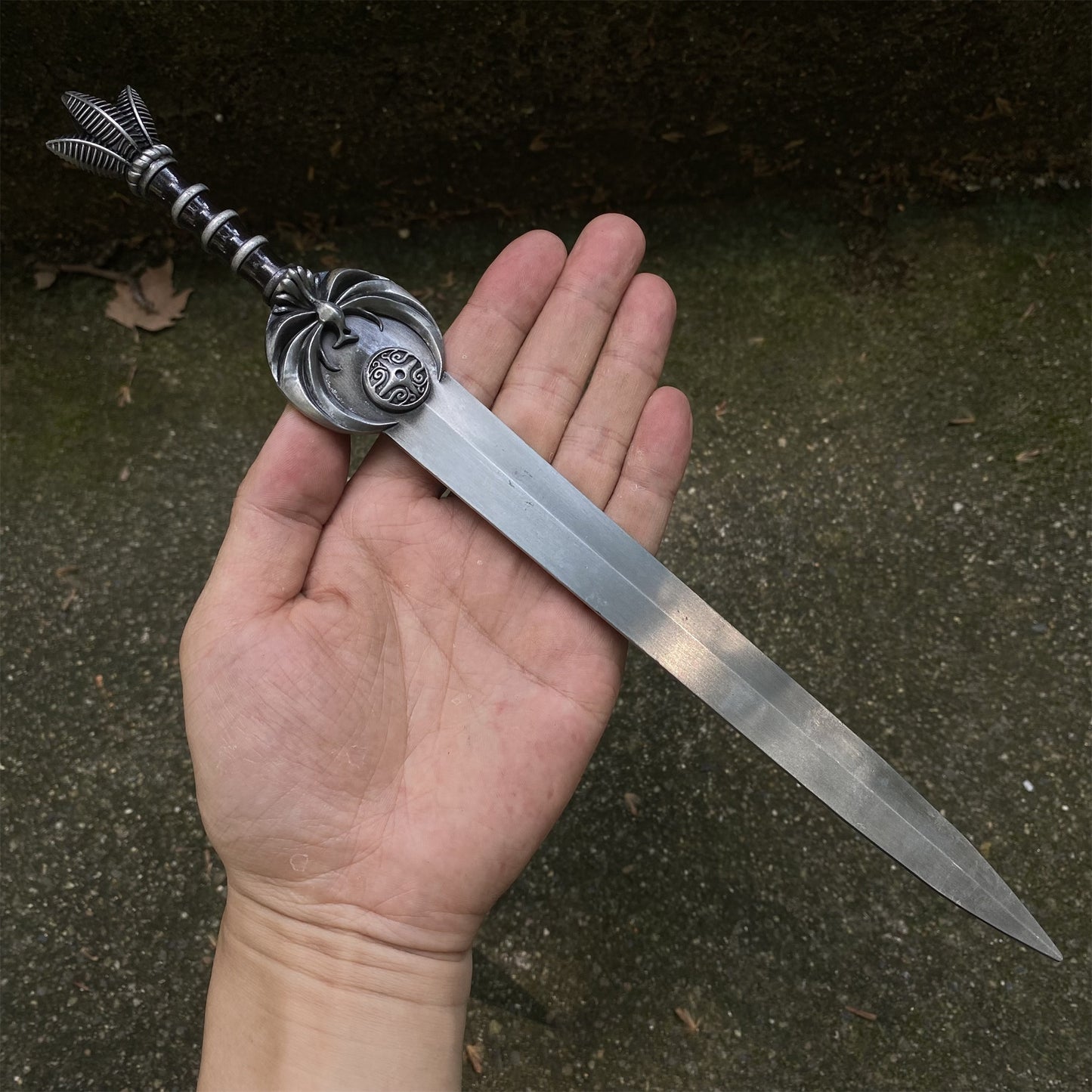 Nightingale Blade 1/3 Metal Replica