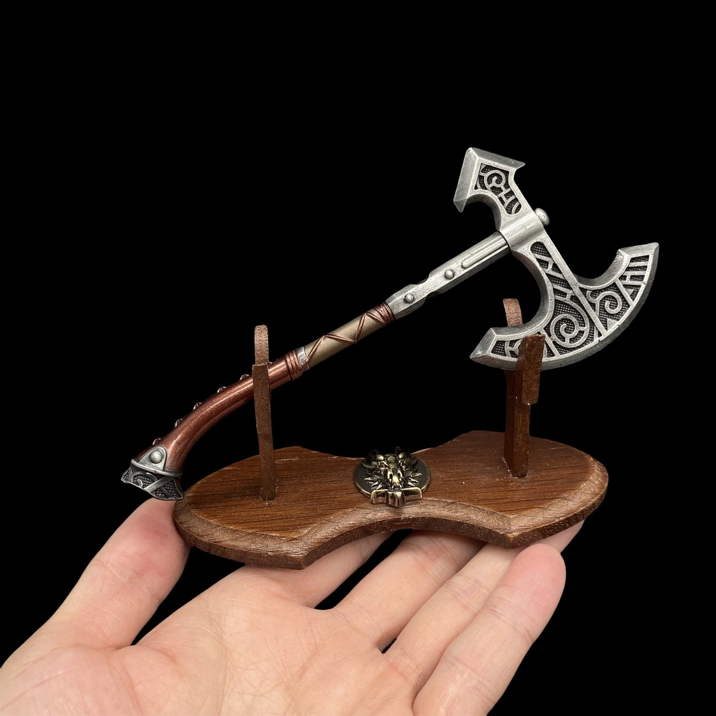 Metal One-Sixth Skyrim Skyforged Battle Axe Figure Weapon