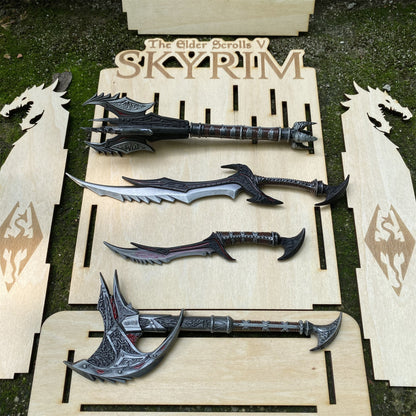 Skyrim Daedric Weapons 4 In 1 Pack With 3D Wooden Stand