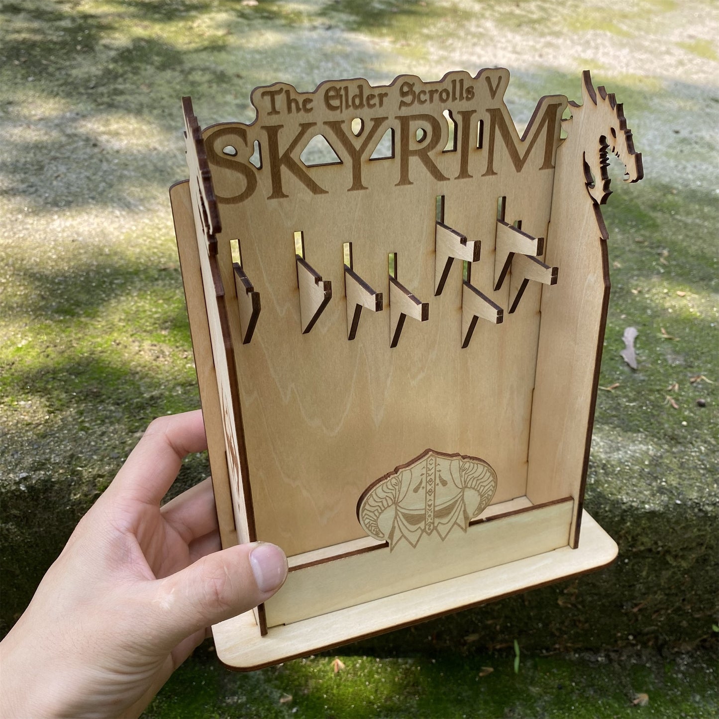 Skyrim Daedric Weapons 4 In 1 Pack With 3D Wooden Stand