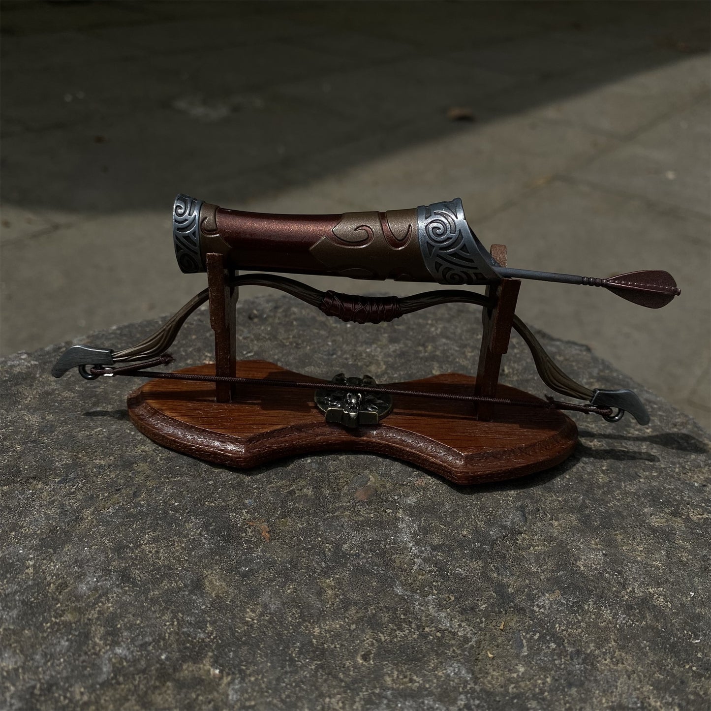Metal 1:6 Steel Hunting Bow Miniature